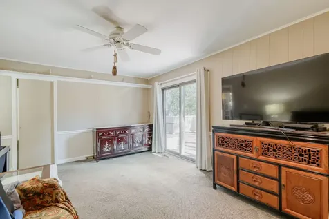 8035 Wolf Road La Grange IL 60525