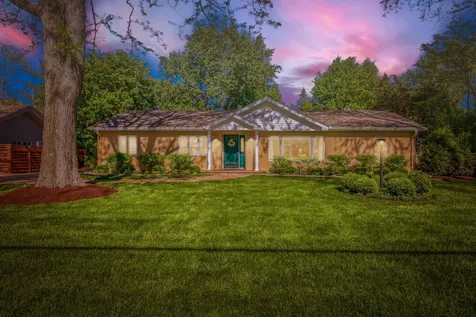 8035 Wolf Road La Grange IL 60525