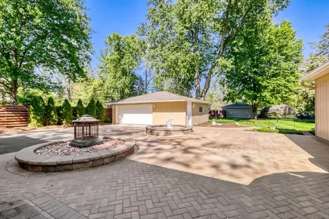 8035 Wolf Road La Grange IL 60525