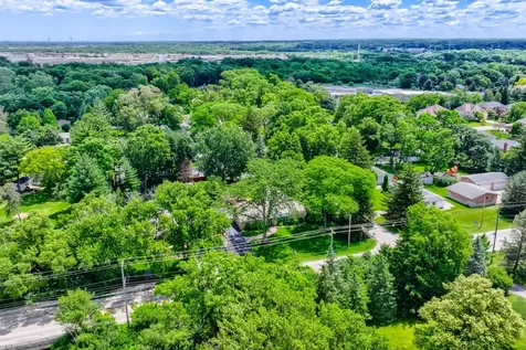 8035 Wolf Road La Grange IL 60525