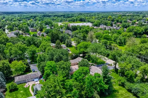 8035 Wolf Road La Grange IL 60525