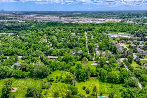 8035 Wolf Road La Grange IL 60525