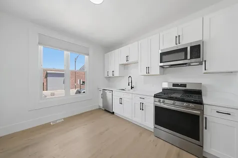 2954 North Elston Avenue Chicago IL 60618