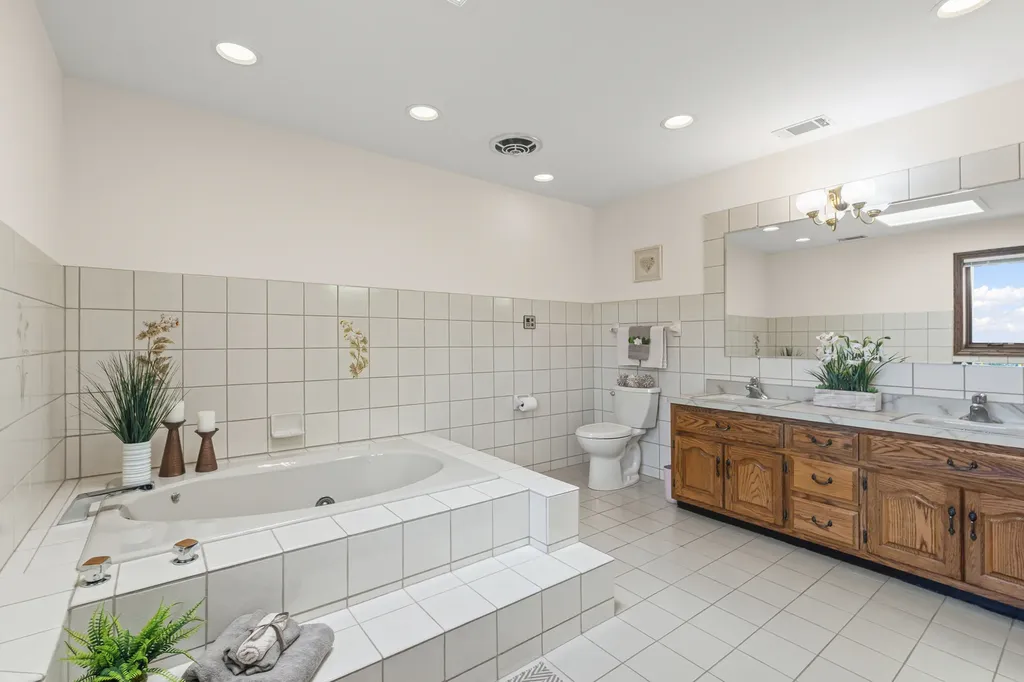 8115 Pluskota Drive Orland Park IL 60462