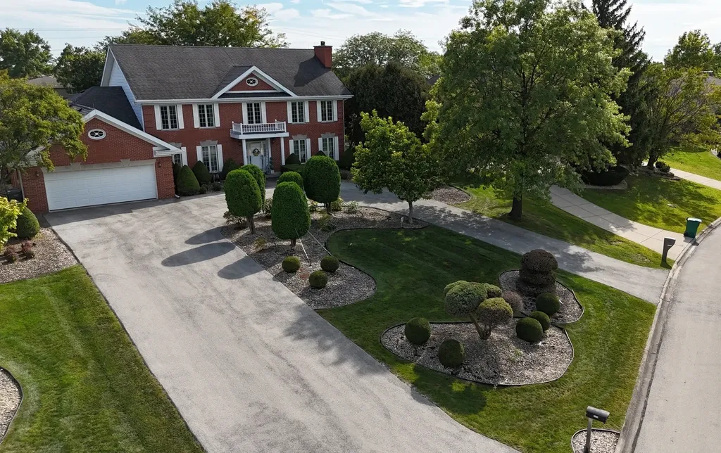 8115 Pluskota Drive Orland Park IL 60462
