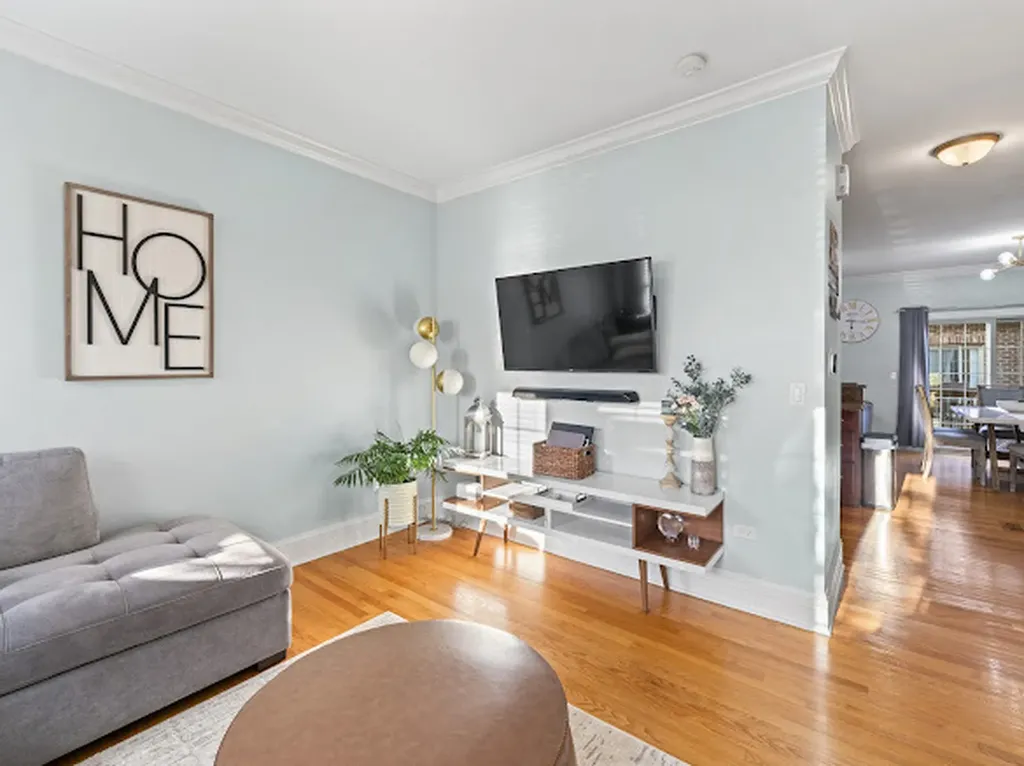 265 North Wilmette Avenue Westmont IL 60559