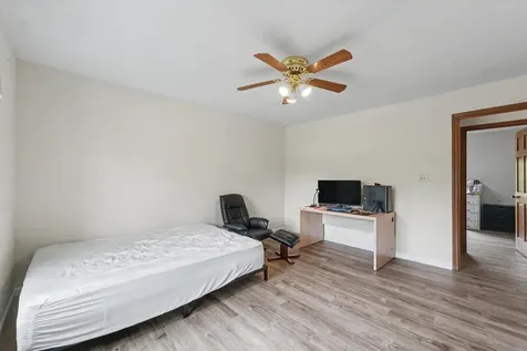 2807 Cherry Hills Drive Champaign IL 61822
