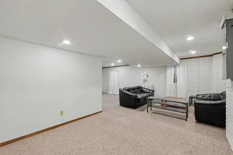 2807 Cherry Hills Drive Champaign IL 61822
