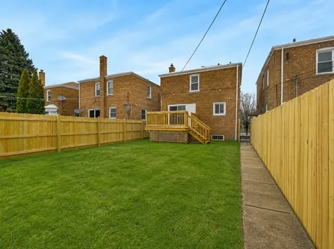 10606 South Vernon Avenue Chicago IL 60628