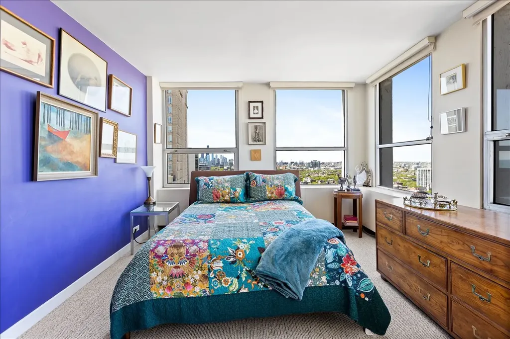 2626 North Lakeview Avenue Chicago IL 60614