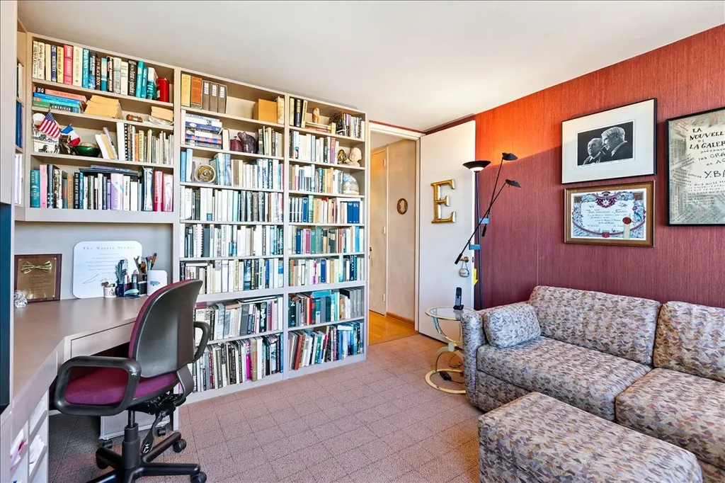2626 North Lakeview Avenue Chicago IL 60614