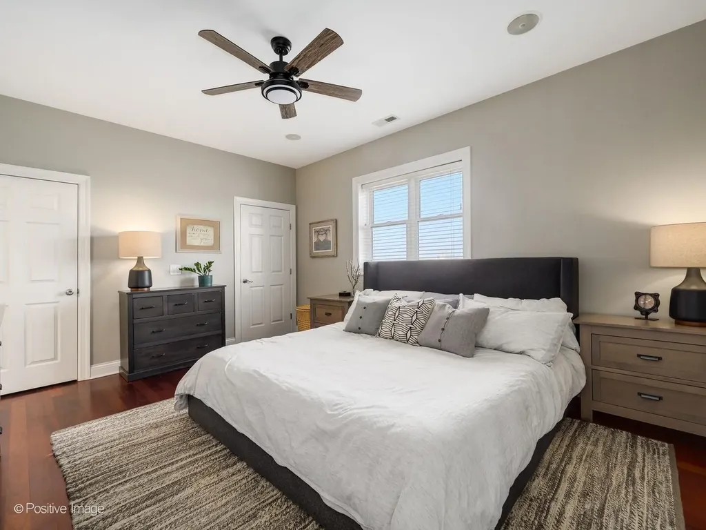 2222 West Belmont Avenue Chicago IL 60618