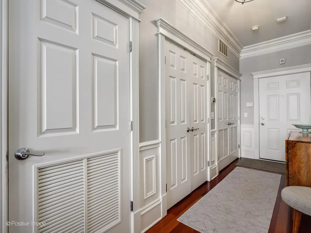 2222 West Belmont Avenue Chicago IL 60618
