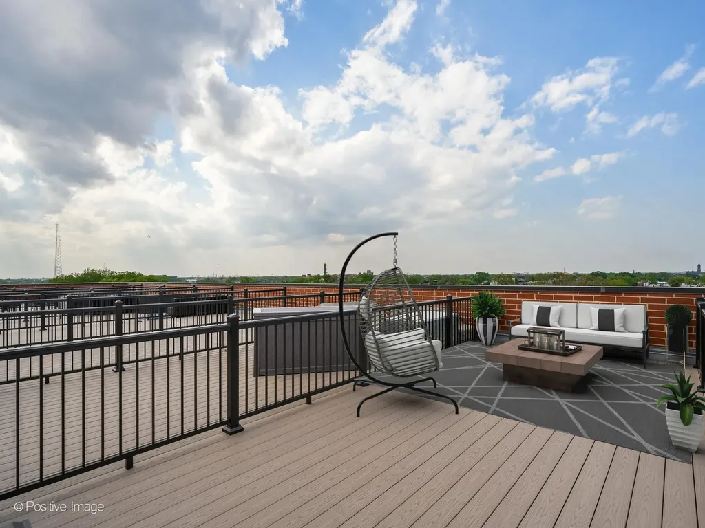 2222 West Belmont Avenue Chicago IL 60618