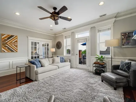2222 West Belmont Avenue Chicago IL 60618