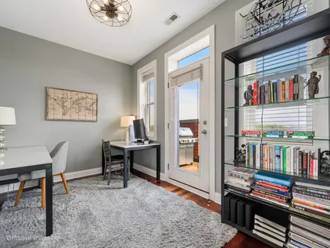 2222 West Belmont Avenue Chicago IL 60618