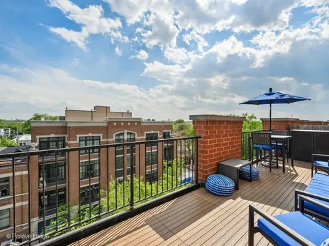 2222 West Belmont Avenue Chicago IL 60618