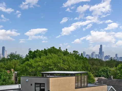 2222 West Belmont Avenue Chicago IL 60618