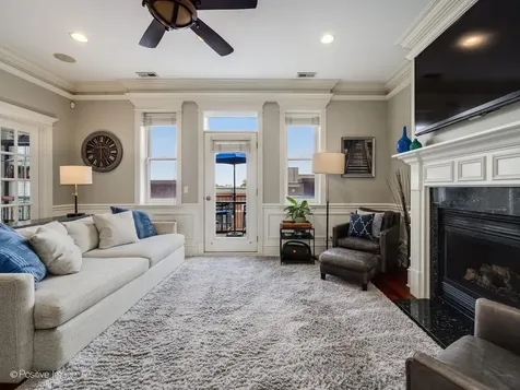 2222 West Belmont Avenue Chicago IL 60618