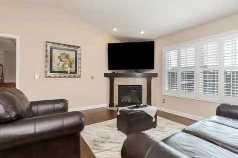 1412 Kickapoo Creek Road Bloomington IL 61705