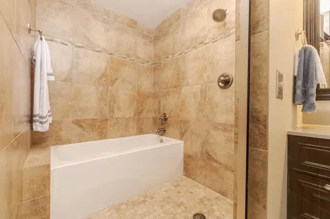 1412 Kickapoo Creek Road Bloomington IL 61705