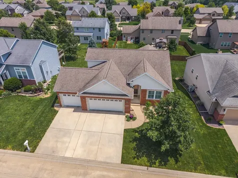 1412 Kickapoo Creek Road Bloomington IL 61705