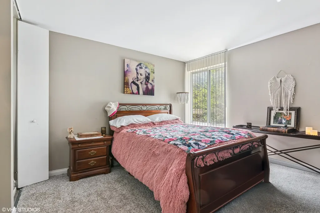 5803 Oakwood Drive Lisle IL 60532