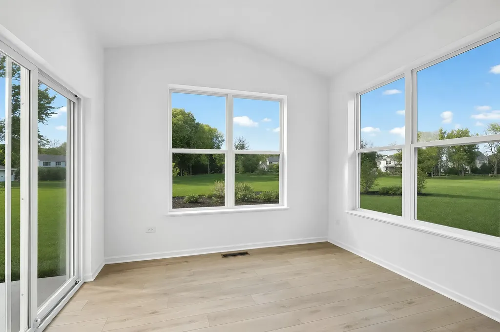 369 Cottrell Lane Aurora IL 60506