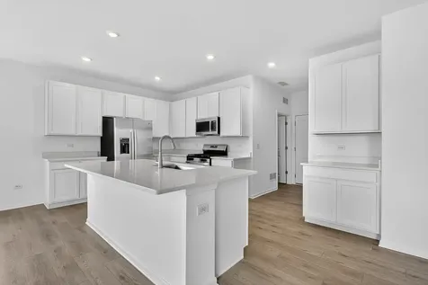 369 Cottrell Lane Aurora IL 60506