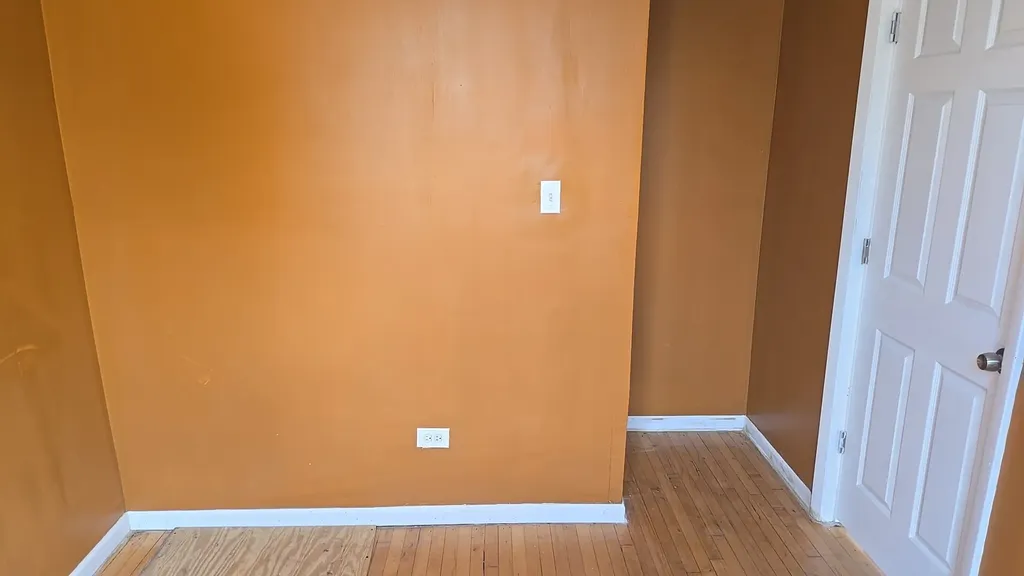 132 West 113th Street Chicago IL 60628