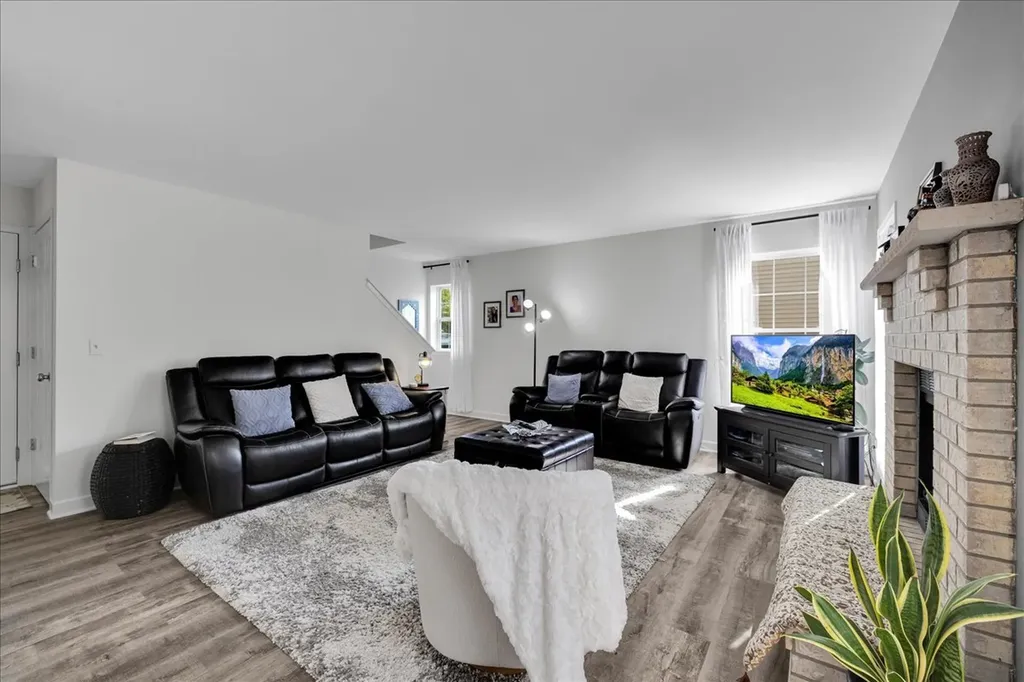 3424 Parliament Lane Naperville IL 60564