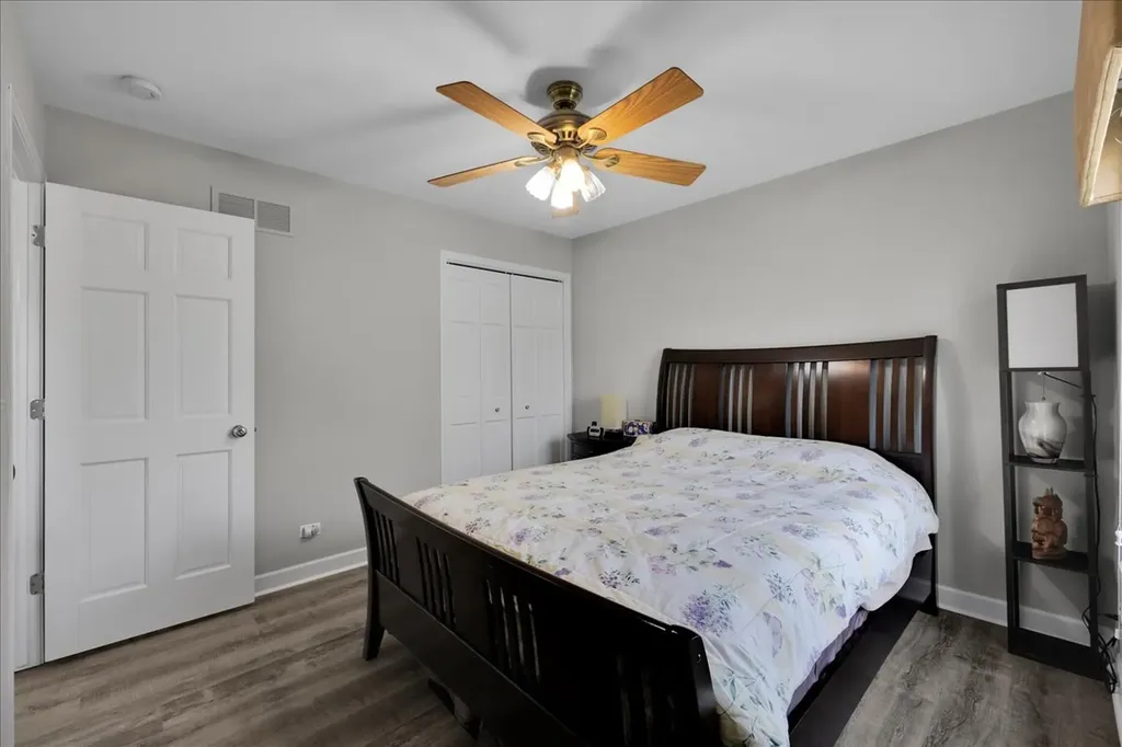 3424 Parliament Lane Naperville IL 60564