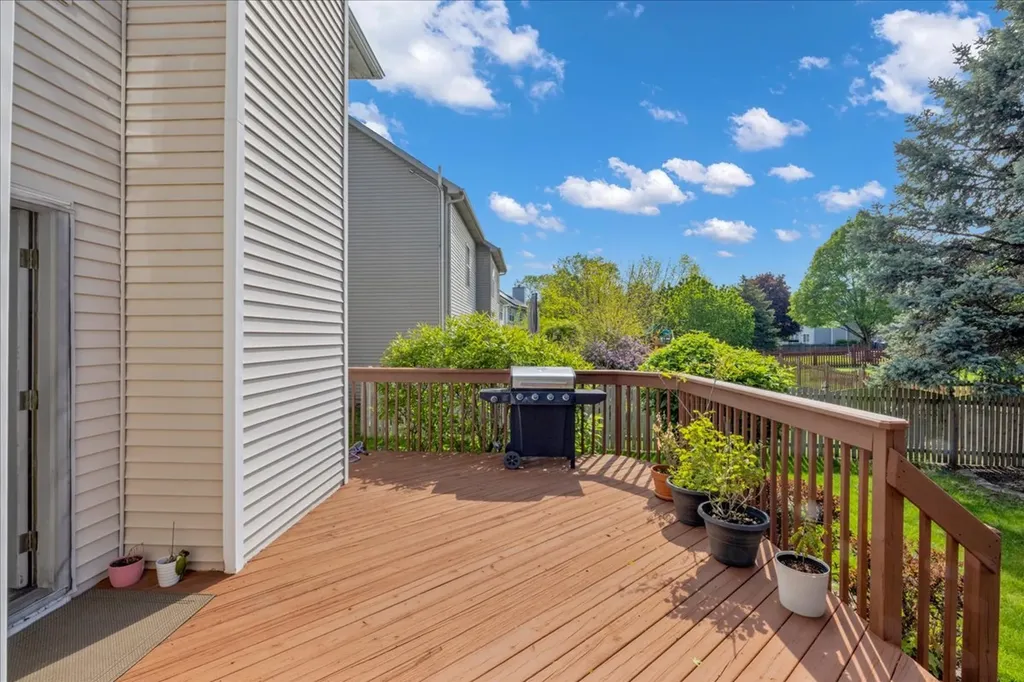 3424 Parliament Lane Naperville IL 60564
