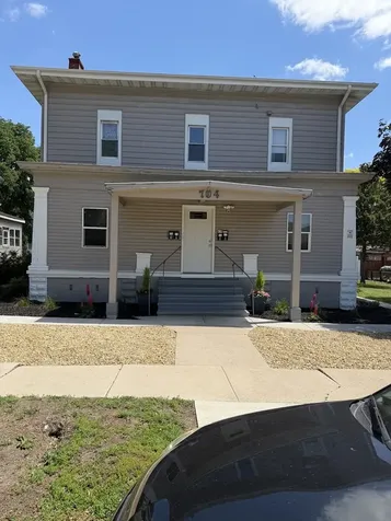 704 Locust Street Sterling IL 61081