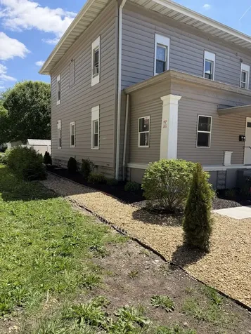 704 Locust Street Sterling IL 61081