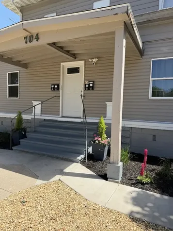 704 Locust Street Sterling IL 61081