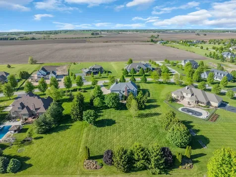 43W707 North Sunset Views Drive St. Charles IL 60175