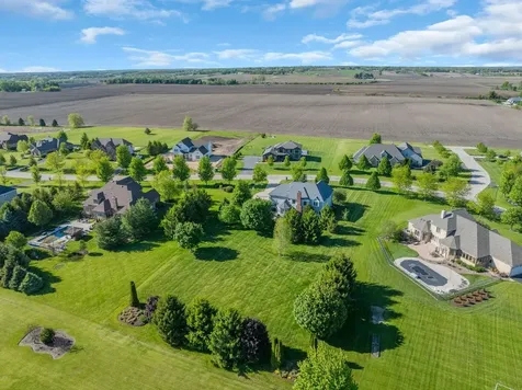 43W707 North Sunset Views Drive St. Charles IL 60175