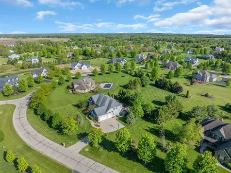 43W707 North Sunset Views Drive St. Charles IL 60175