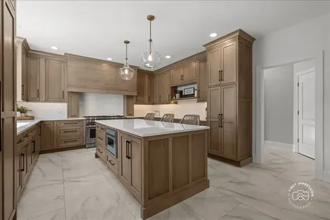 43W707 North Sunset Views Drive St. Charles IL 60175