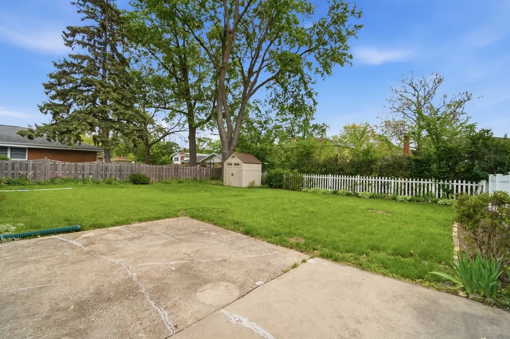 2141 Walnut Street Park Ridge IL 60068