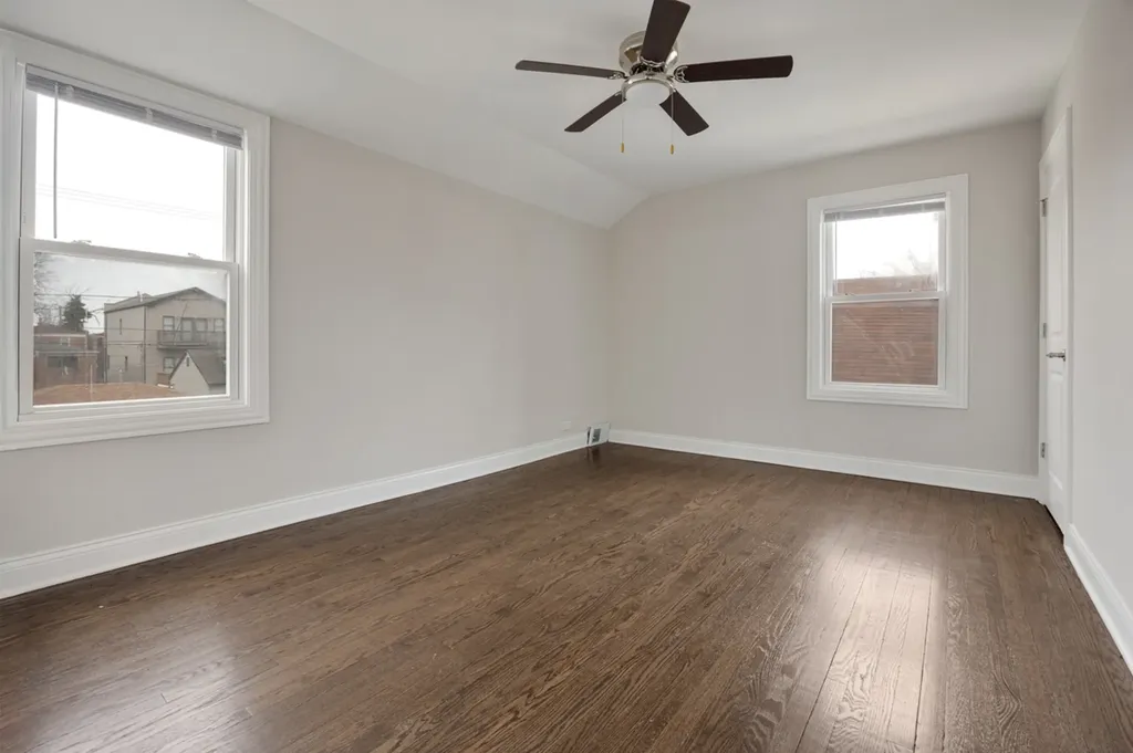 8435 South Cregier Avenue Chicago IL 60617