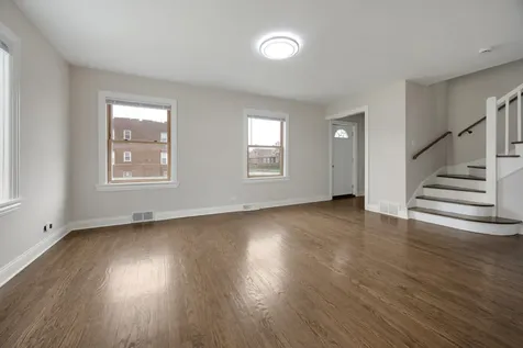8435 South Cregier Avenue Chicago IL 60617