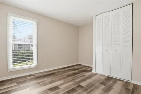 837 Garfield Avenue Libertyville IL 60048