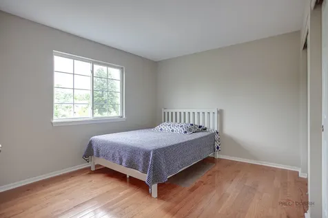 7401 Inglenook Lane Gurnee IL 60031