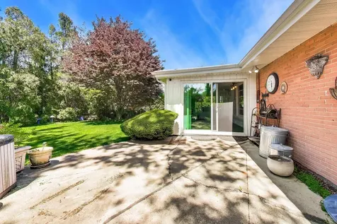 610 South Nawata Avenue Mount Prospect IL 60056