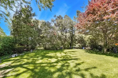 610 South Nawata Avenue Mount Prospect IL 60056