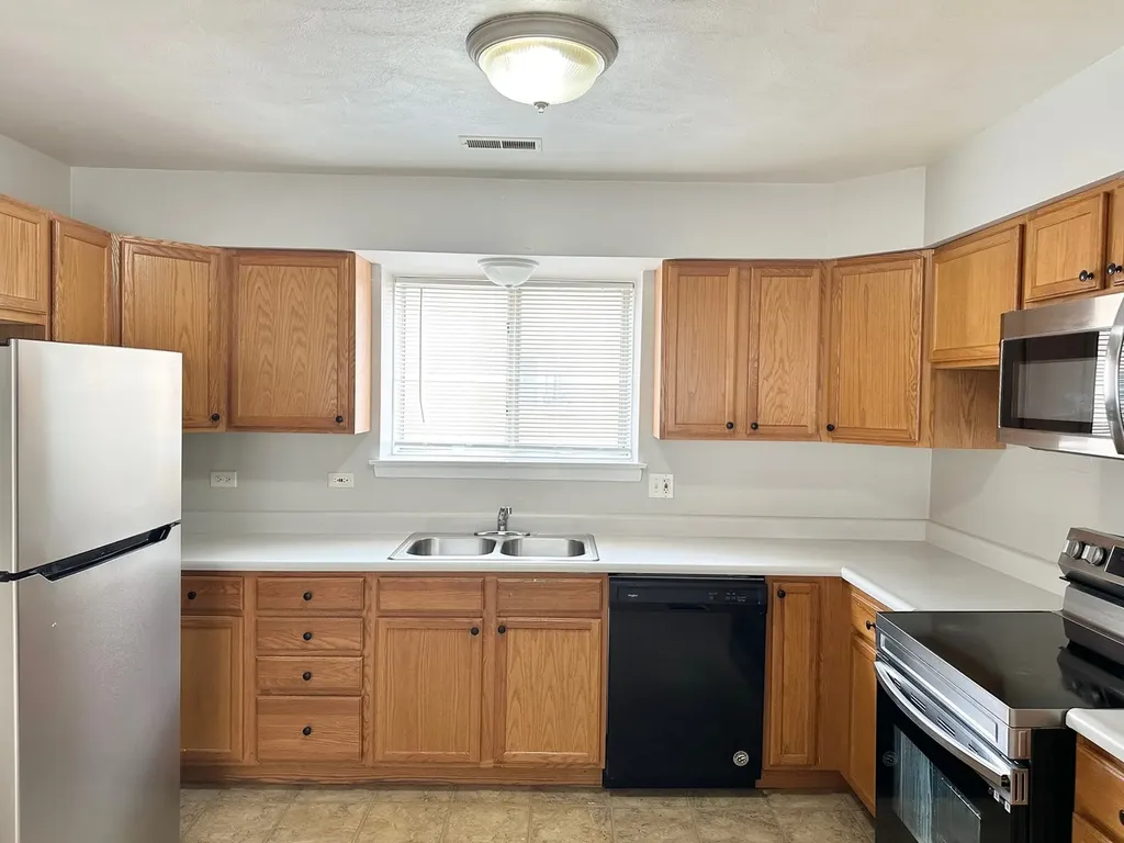 1007 Taft Avenue Wheaton IL 60187