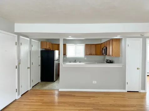 1007 Taft Avenue Wheaton IL 60187