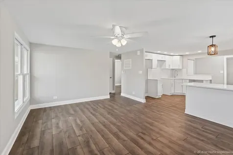 4059 West 90th Street Hometown IL 60456